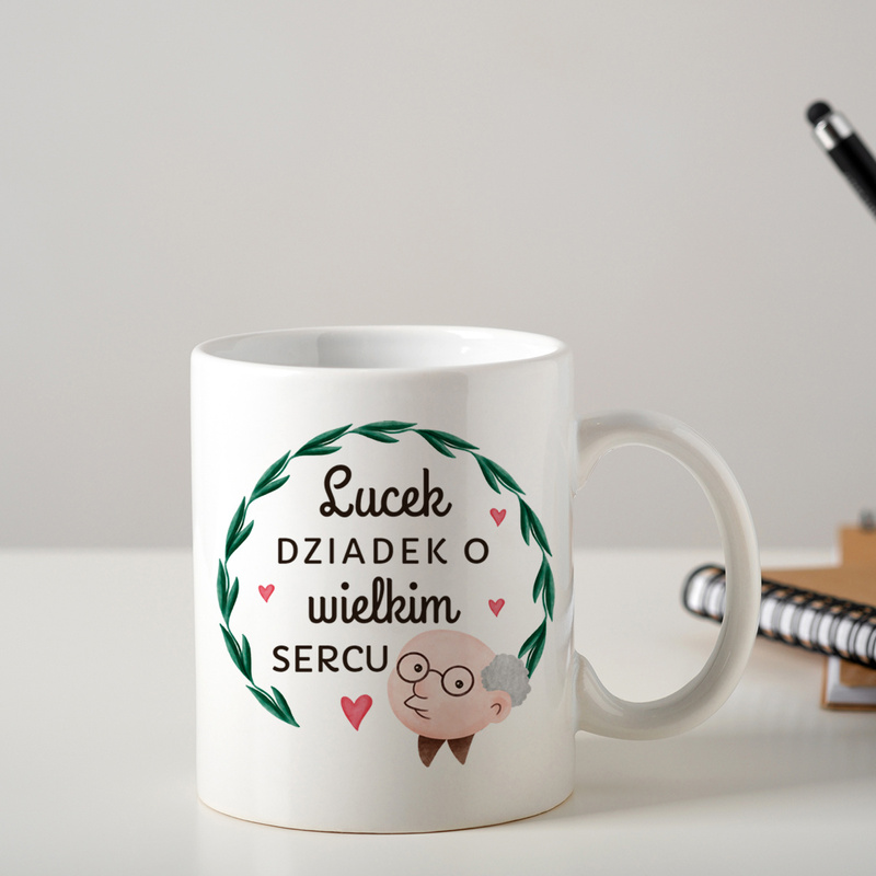 Prezent na Dzień Dziadka: kubek o wielkim sercu z personalizacją